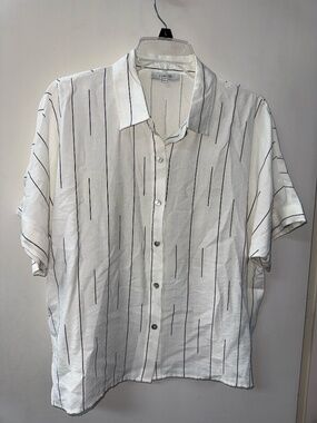 Fun2Fun White button shirt